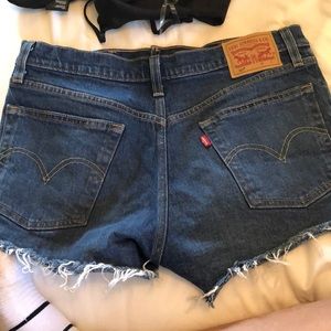 501 short shorts Levi